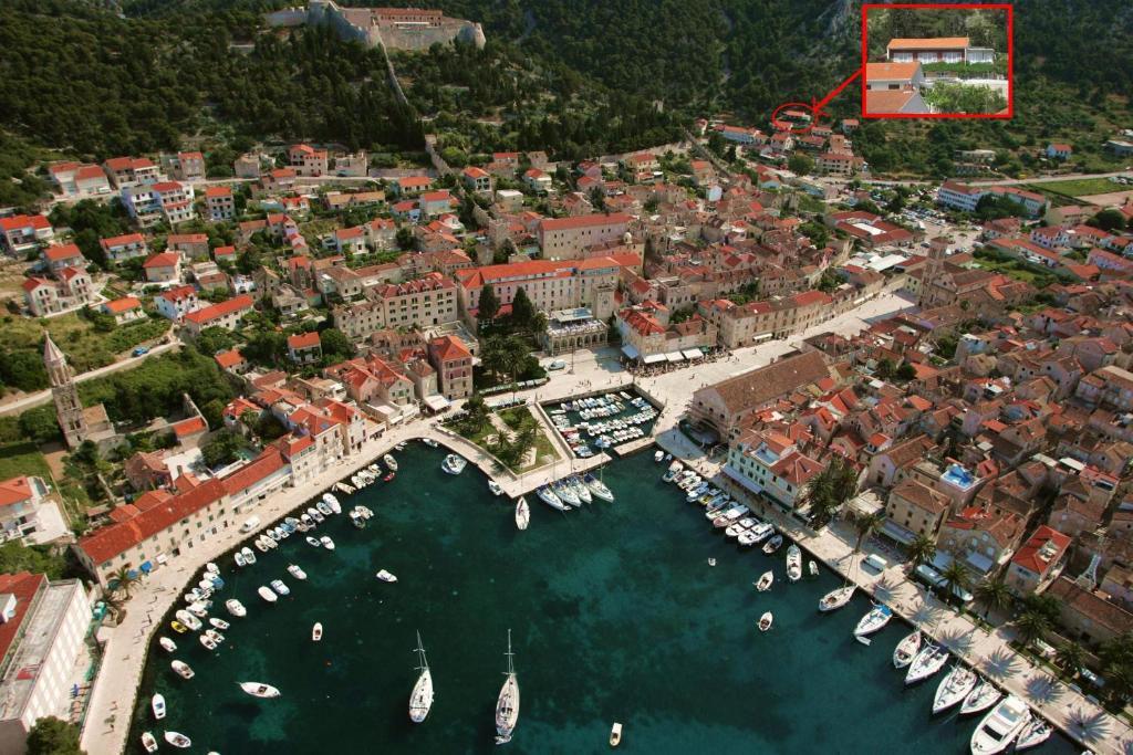 Guest House Vuljan Hvar Town Buitenkant foto